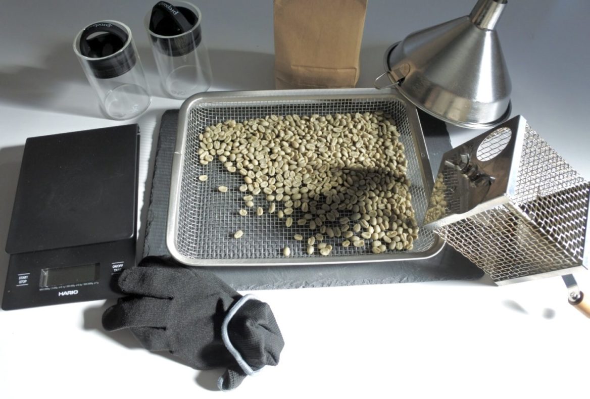 アウベルクラフトの手回し焙煎機を使ってコーヒー自家焙煎に挑戦 