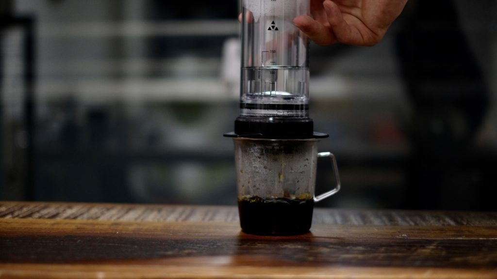 全く新しいコーヒー抽出法。Delter Coffee Press(デルターコーヒー